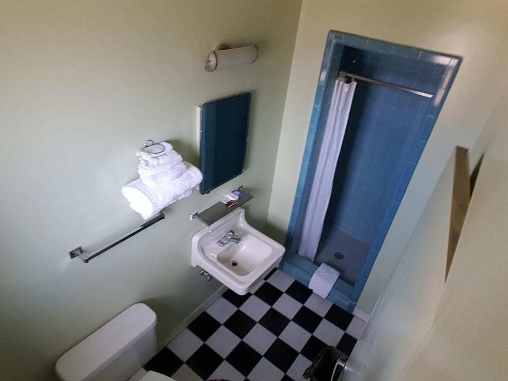 Travelers Motel Elko Phòng bức ảnh